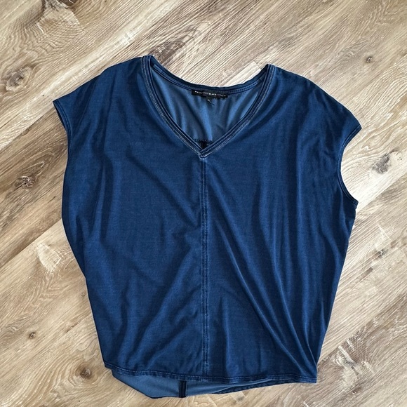 White House Black Market Tops - White House Black Market Navy V-Neck Cap Sleeve Top